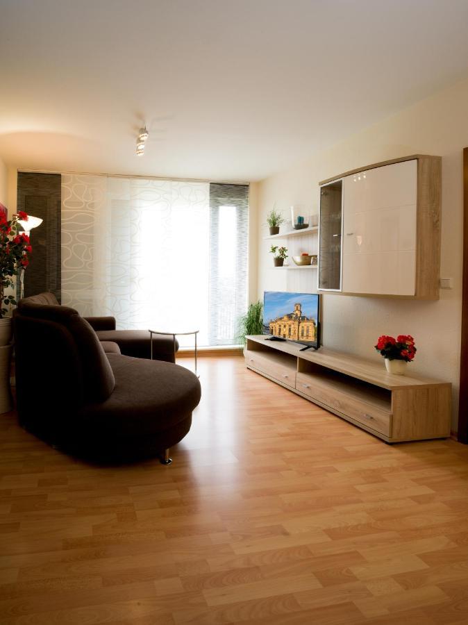 Ferienwohnung Fernblick Sarrebruck Exterior foto